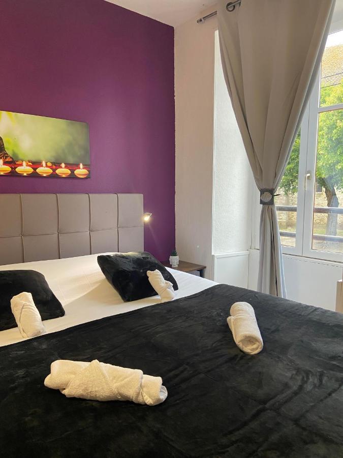 Hotel Du Cerf La Guerche-sur-l'Aubois Ngoại thất bức ảnh